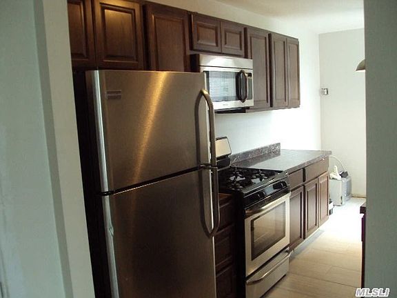 4th image of 100 Brooklyn Ave APT 3G