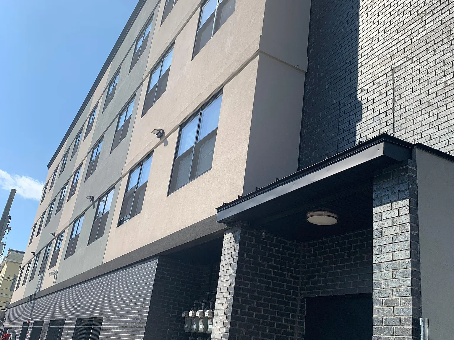 1 bed, $1,718 — Photo 1