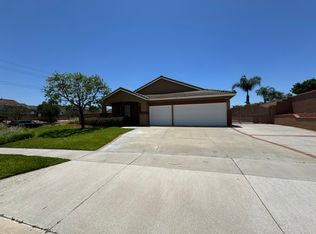 2136 Bowdoin St, Corona, CA 92878