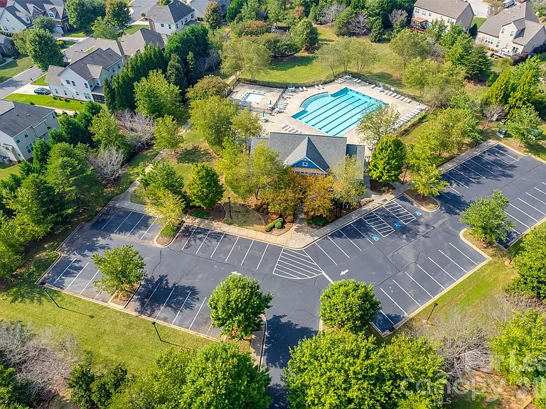 1668 Beleek Ridge Ln — Photo 45