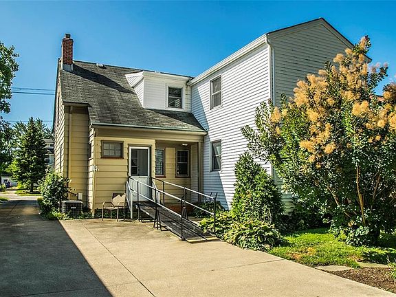 4th image of 16614 Chatfield Ave