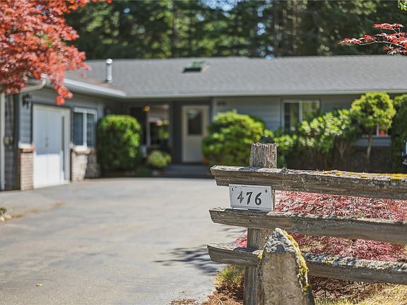 2nd image of 476 Qualicum Rd