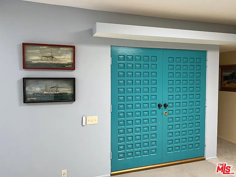 500 W Arenas Rd #8 — Photo 8