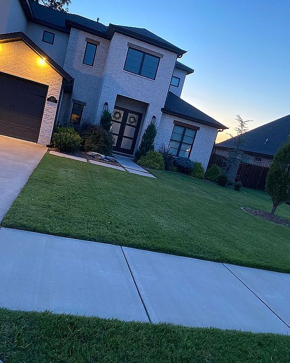 2nd image of 6208 S 49th St