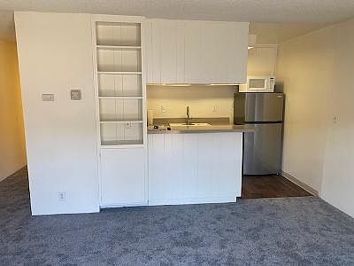 2nd image of 5585 E Pacific Coast Hwy Unit 127