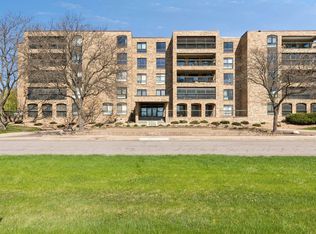 2221 Youngman Ave APT 501, Saint Paul, MN 55118