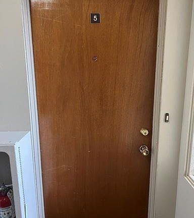 5th image of 5601 42nd St