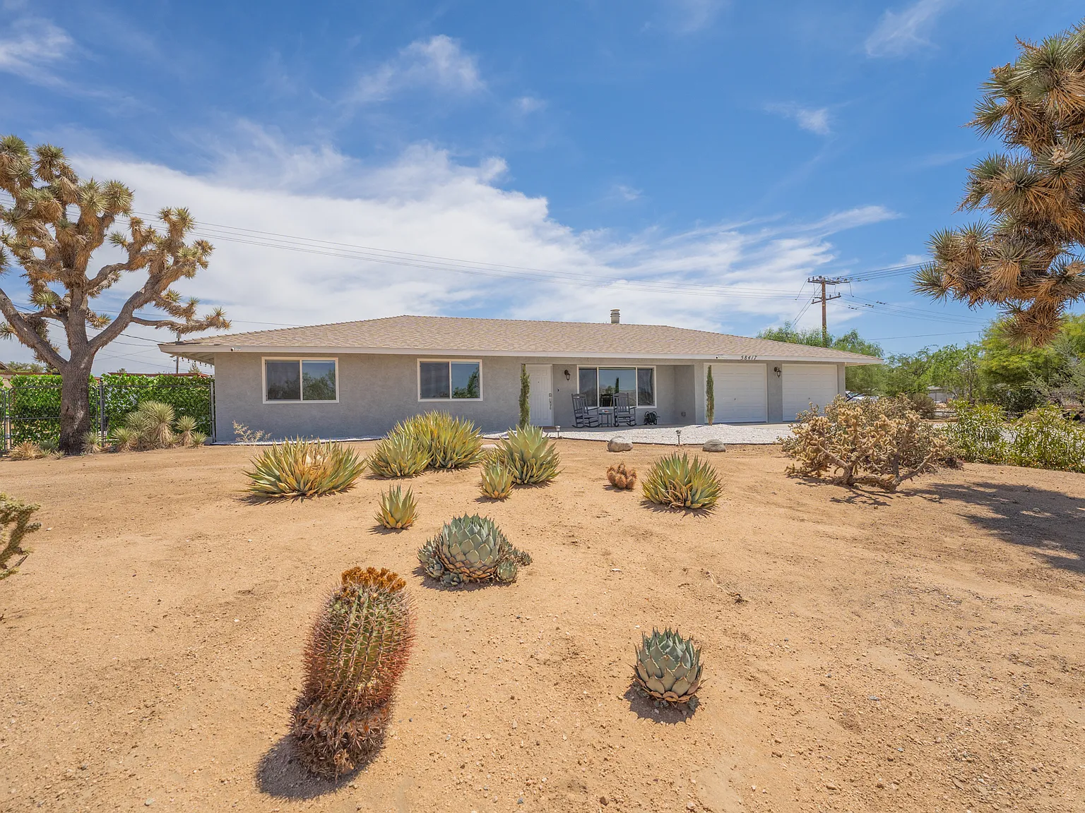 3 bed, 1676 sqft, $2,590 — Photo 2