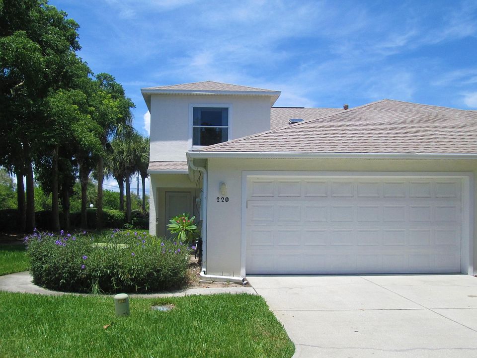 1st image of 220 Coastal Hill Dr