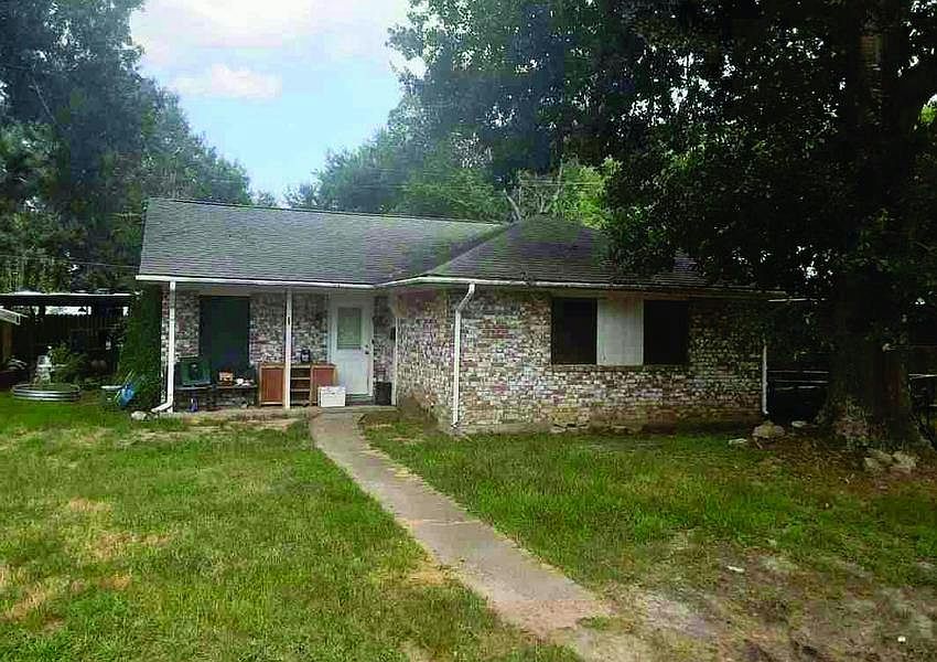 1st image of 416 Friery St