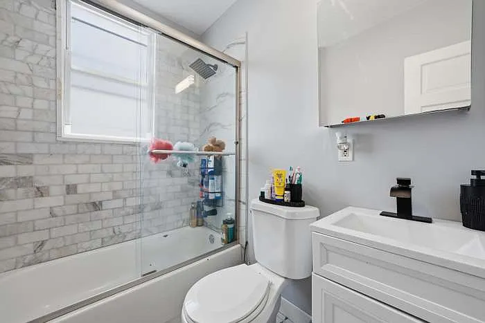 1322 Scoville Ave #2 — Photo 8