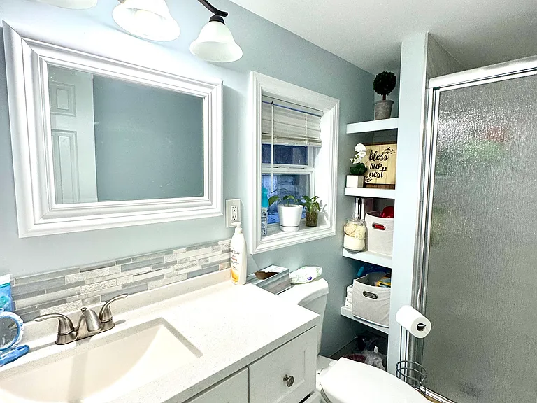 61 Baron De Hirsch Rd #B — Photo 6