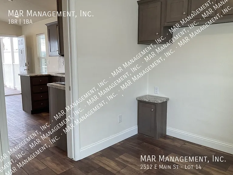 2512 E Main St #14 — Photo 5