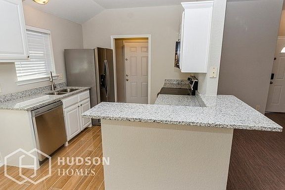3rd image of 10108 Lone Eagle Dr