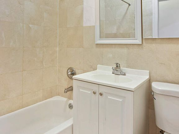 5th image of 155 Garfield Pl APT 1C