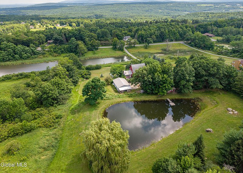 2nd image of 1838 Scotch Ridge Road