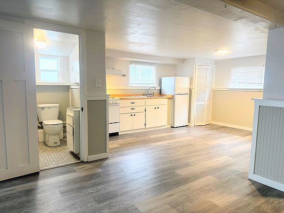 5th image of 290 S Mountain Ave #1