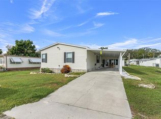 39201 Flora Ave, Zephyrhills, FL 33542