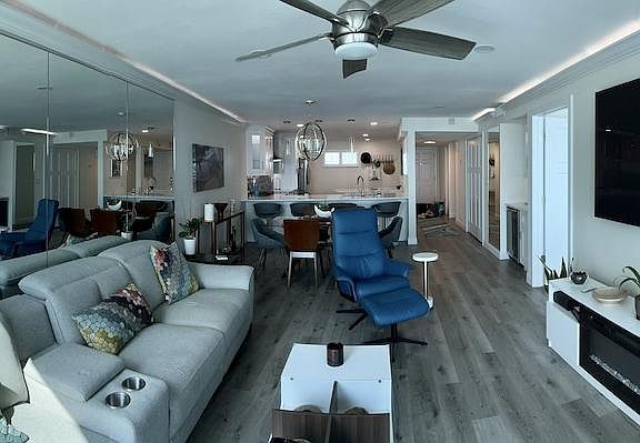 4th image of 1175 N Highway A1a #508