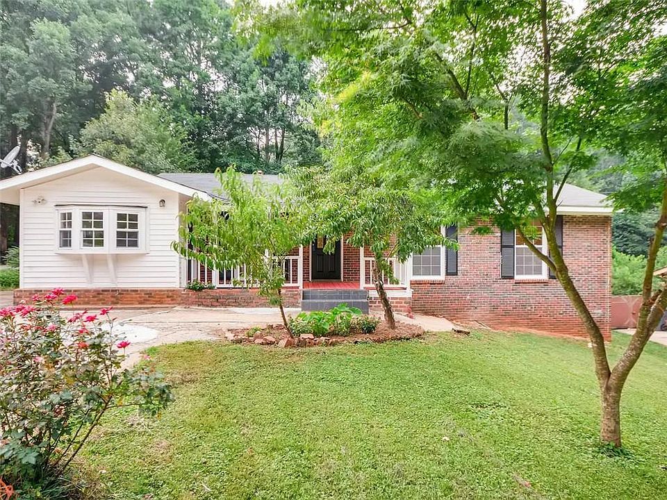 1st image of 4113 Green Oak Dr