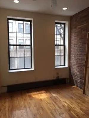 Rented by Georgine Podhorsky, LREB | media 11