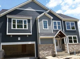 325 S Hale St, Palatine, IL 60067