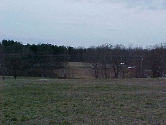 3rd image of 121 Rolling Meadows Dr