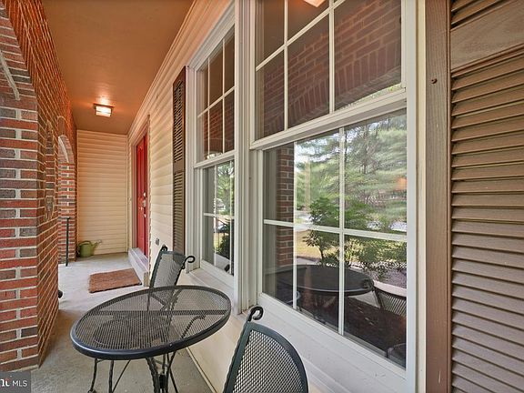4th image of 14735 Carona Dr
