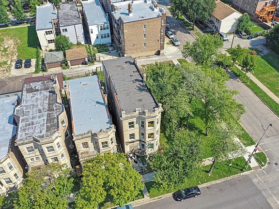5th image of 3906 W Gladys Ave