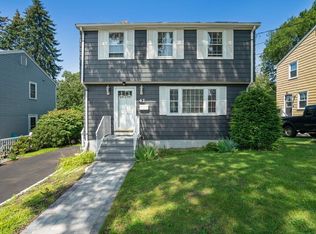 42 Rockland Ave, Arlington, MA 02474