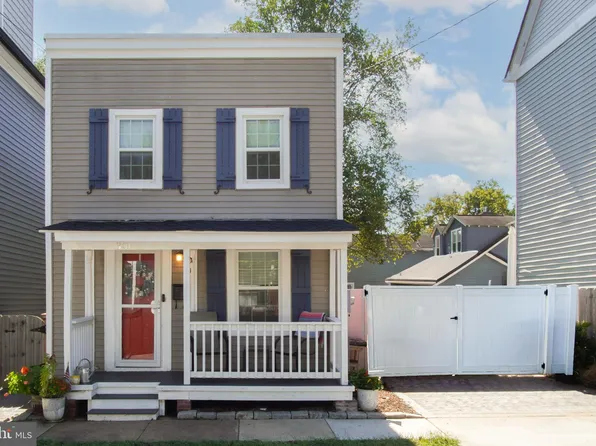 306 Pitt St, Fredericksburg, VA 22401