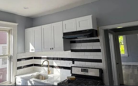 2nd image of 37 Norman Rd APT 2