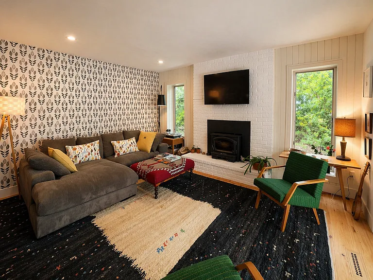34 Devon Landing Dr — Photo 7