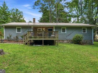 40 Oak Hill Dr, Winder, GA 30680