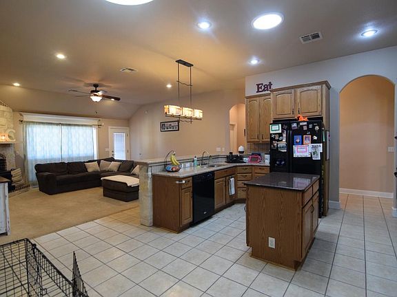 5th image of 1900 Yuma Cir