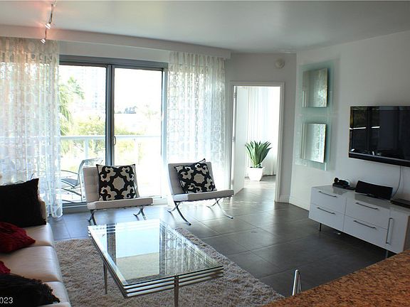 5th image of 222 Karen Ave Unit 203