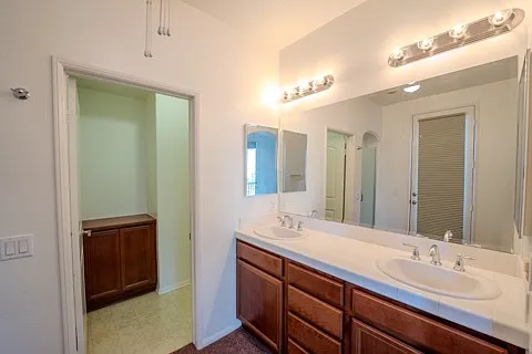 245 Paseo Gregario — Photo 17