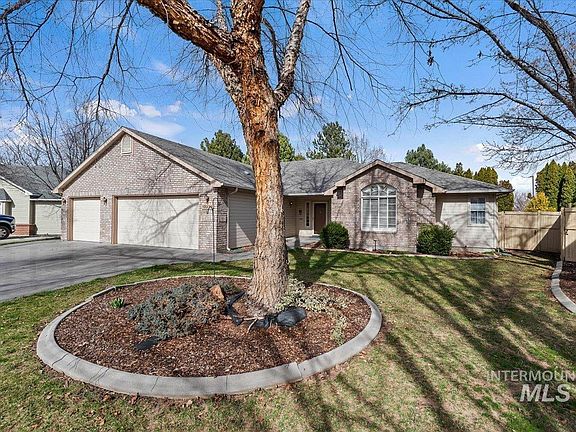 3rd image of 13278 W Bluebell Dr