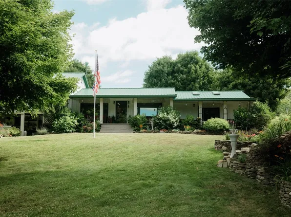 40 Cemetery Rd, Spring Creek, PA 16436