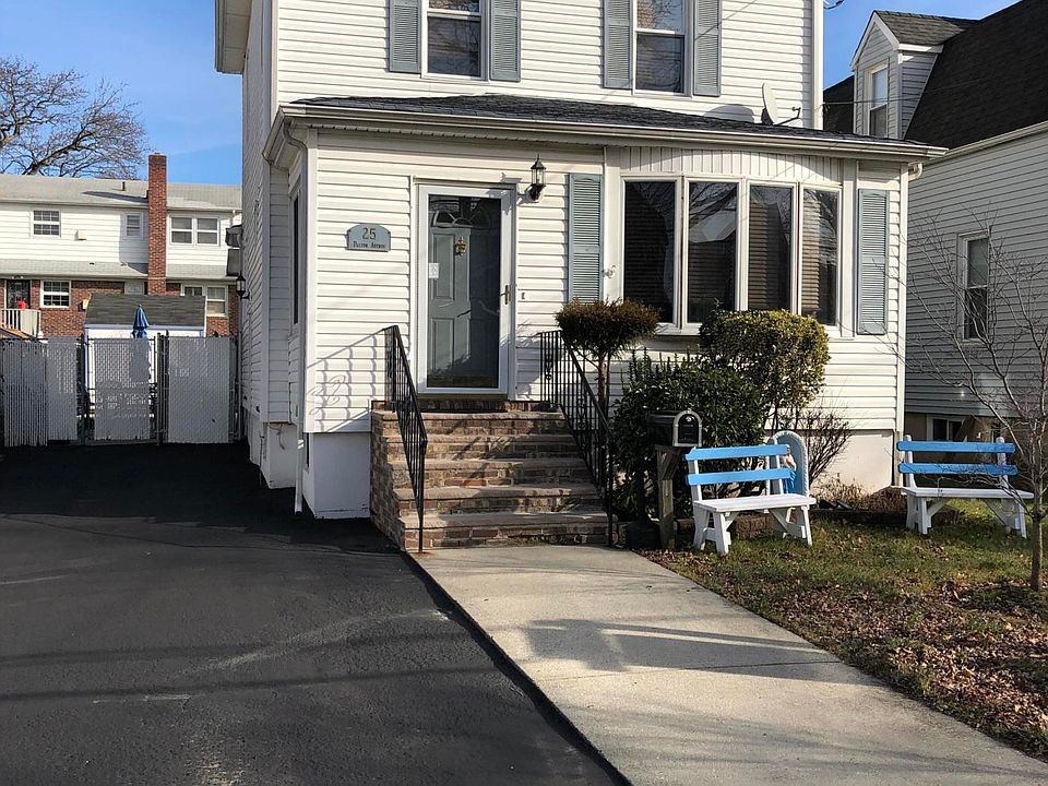 1st image of 25 Dalton Ave