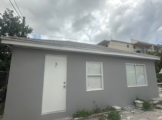 530 NW 13th Ave #4, Miami, FL 33125