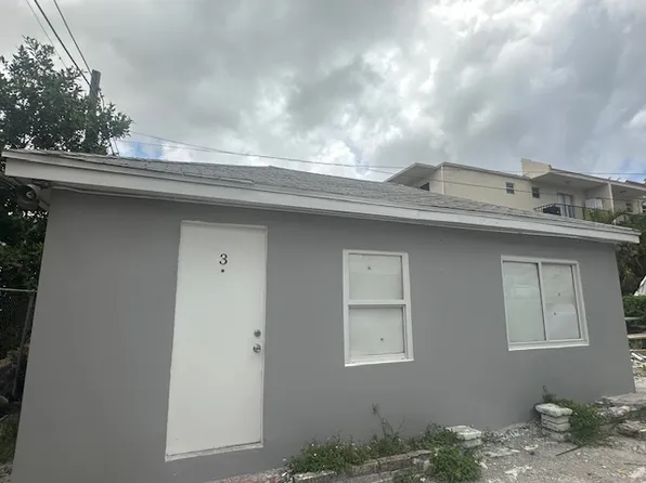 530 NW 13th Ave, Miami, FL