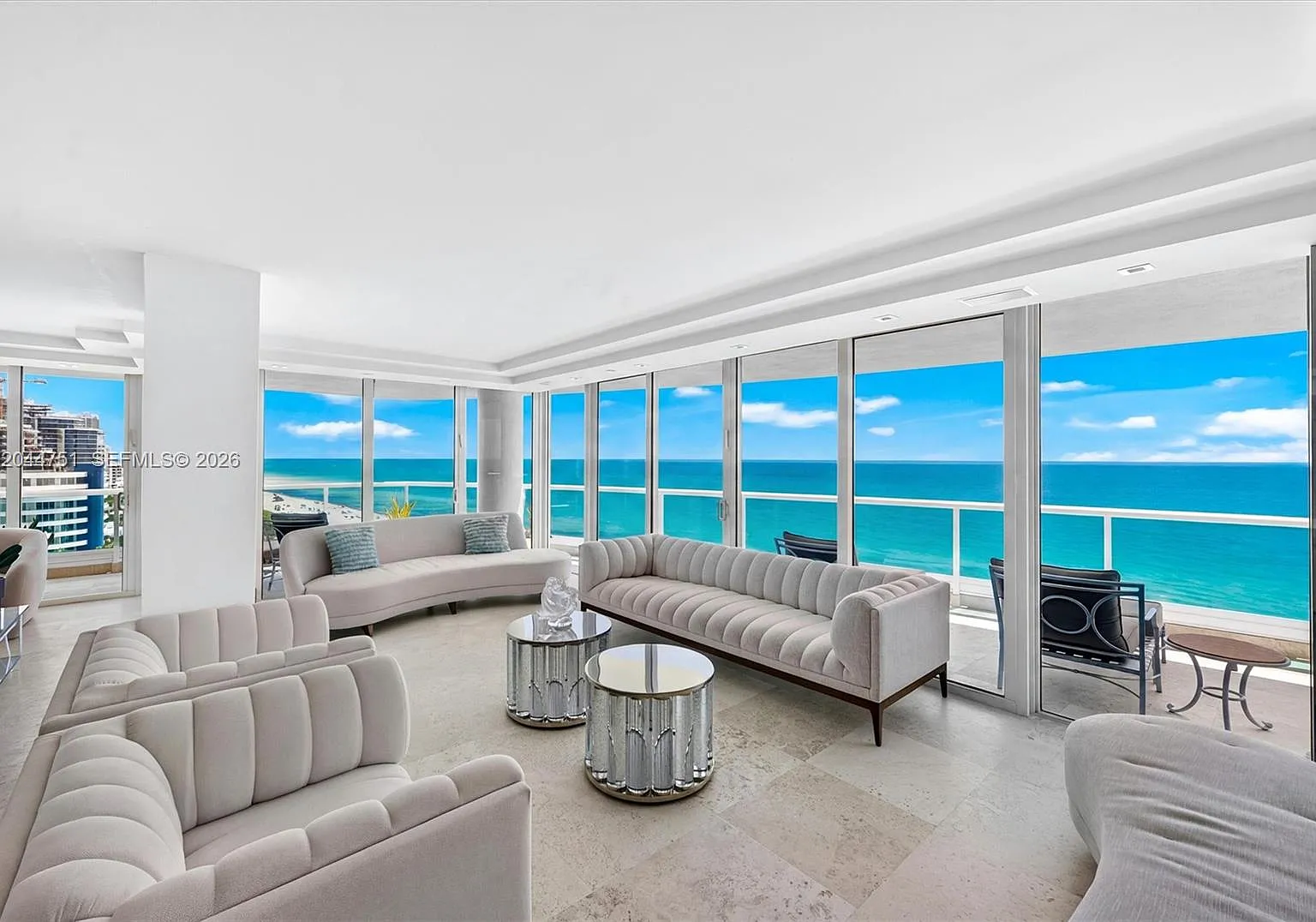 Capobella Condo — Photo 2