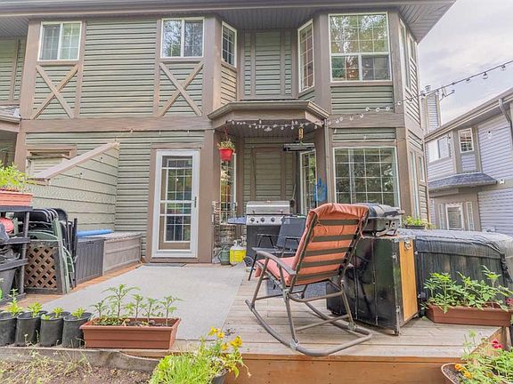 3rd image of 827 S Wilson Way #2