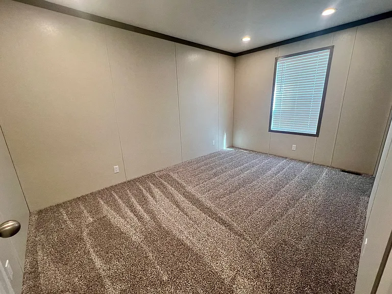 25152 Nuway Ave #117 — Photo 5