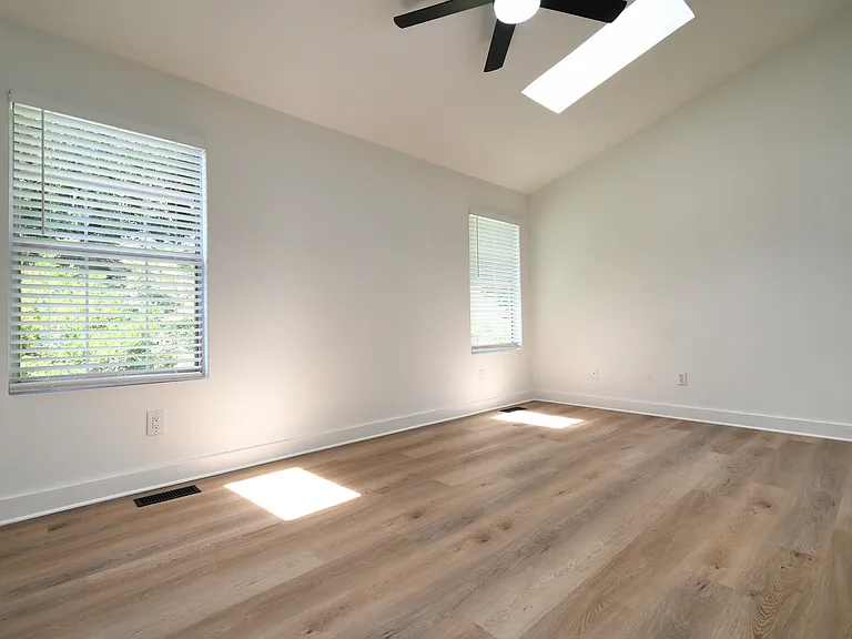 Bedroom #1