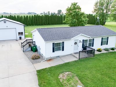 1735 Nachusa Rd, Dixon, IL, 61021