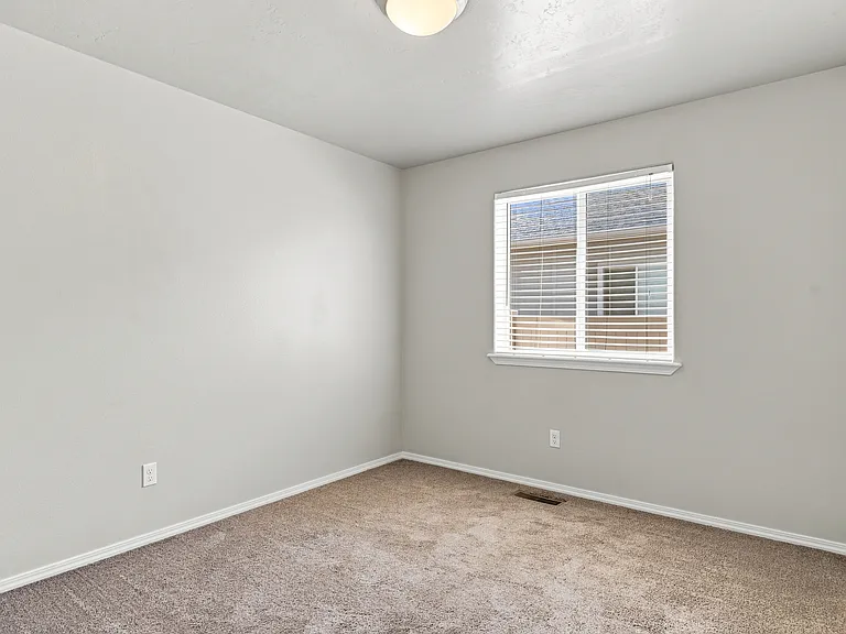 9957 W Snow Wolf Dr — Photo 22