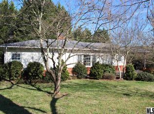 2759 Fairwood Dr SE, Hudson, NC 28638