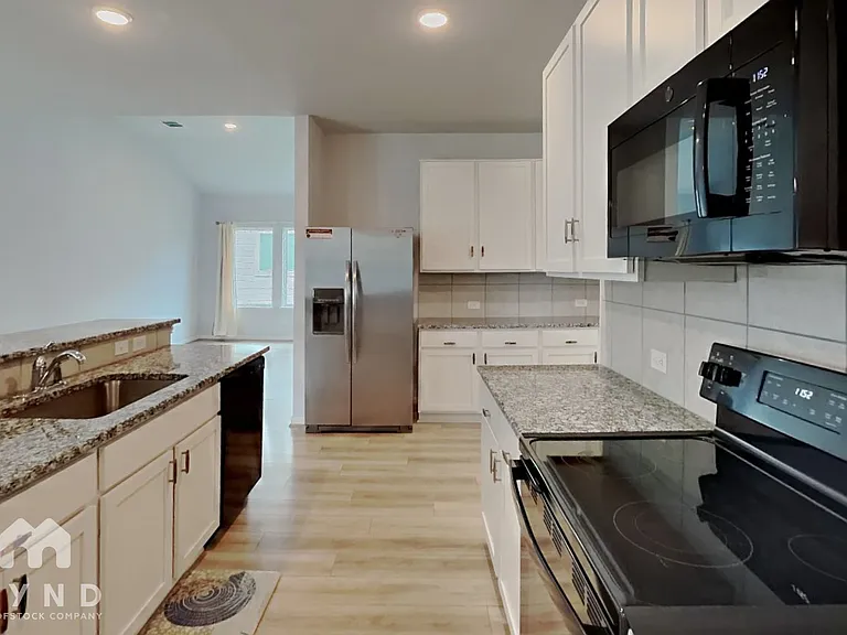 209 Drew Cir — Photo 5